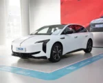 Hongqi Eh7 2026 760 PRO+ Four-Wheel Drive– Wholesale Price From China |  Chinese New Energy Vehicle Canada - سيدان صينية جديدة في ليبيا - Image 2