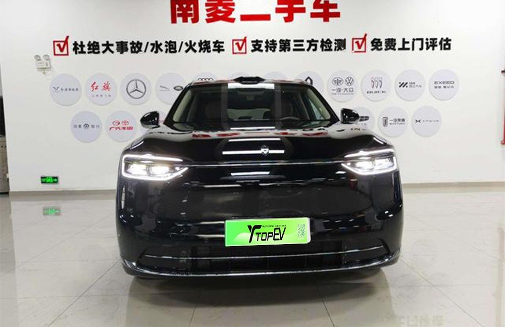 imgi_4_aito m7 2 Aito M7 2026 Model Year, Extended-Range Ultra, 5-Seater, AWD– Ready for Export From China | Electric Vehicle From China Canada - صينية للبيع في ليبيا SUV - Image 1